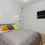 Exceptional Business By Renters Hotel apartamentowy 4*
