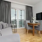 Exceptional Business By Renters 4*