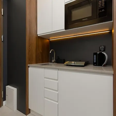 Exceptional Business By Renters Varšava