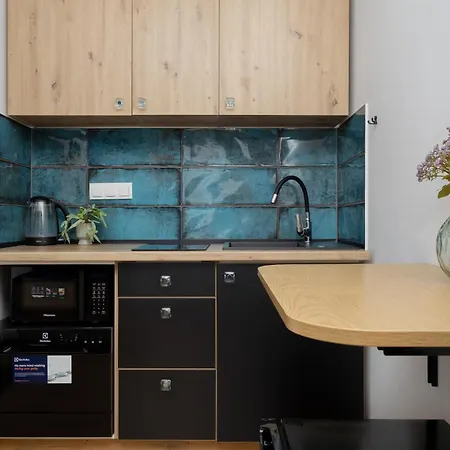 Exceptional Business By Renters 4*
