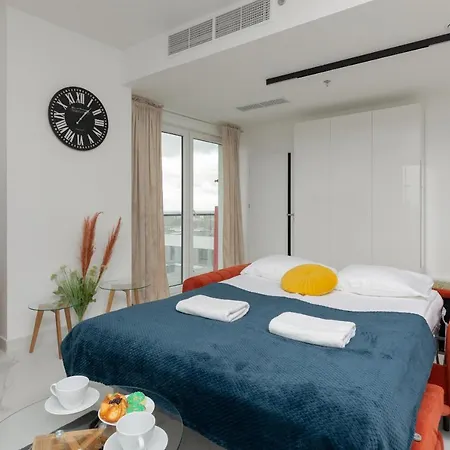 Exceptional Business By Renters