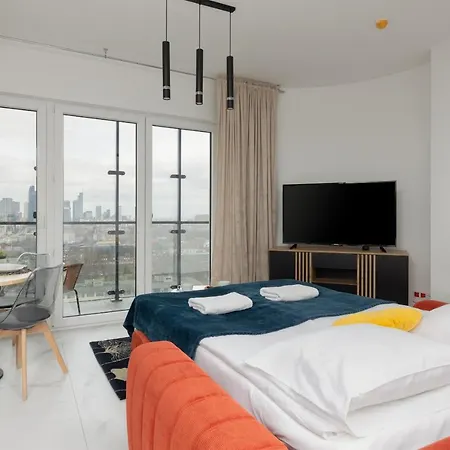Exceptional Business By Renters ワルシャワ