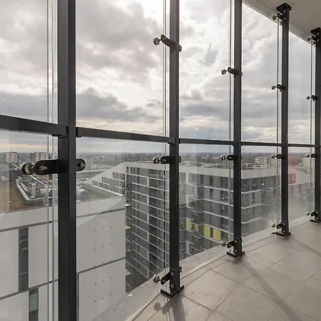 Exceptional Business By Renters Apart Otel Varşova