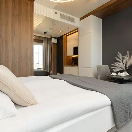 Exceptional Business By Renters 4*