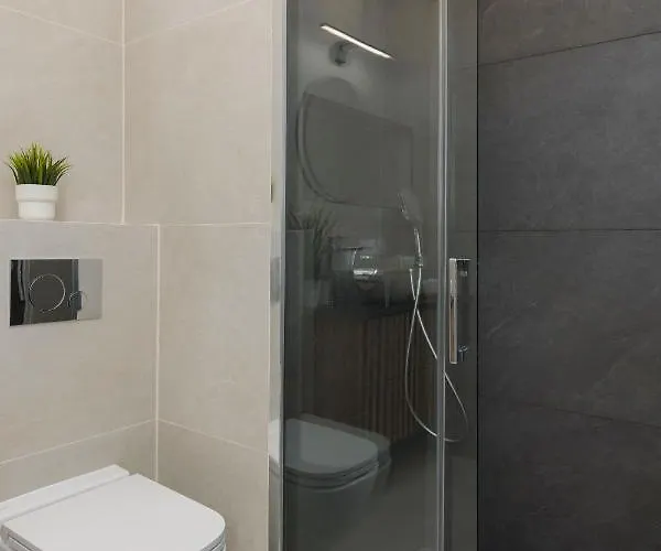 Aparthotel Exceptional Business By Renters Warschau