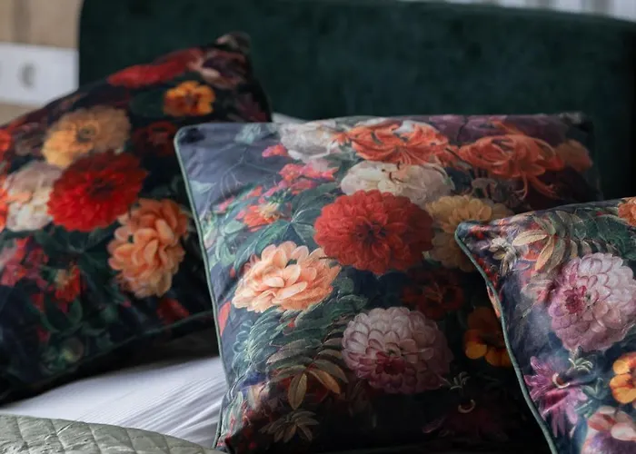 Aparthotel Exceptional Business By Renters 4*