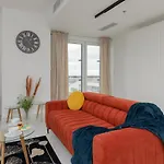 Exceptional Business By Renters 4*