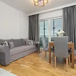 Aparthotel Exceptional Business By Renters Warschau
