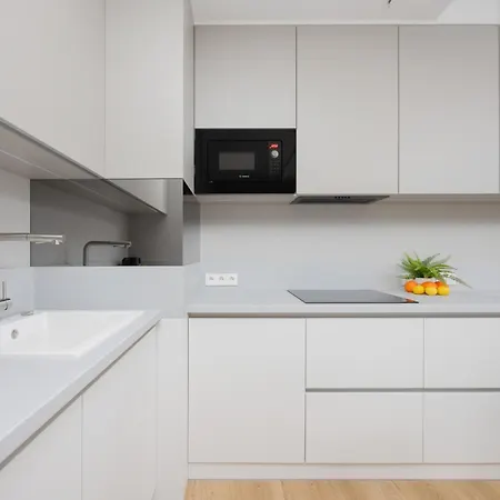 Exceptional Business By Renters 4* Varsó