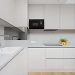 Exceptional Business By Renters 4* 华沙