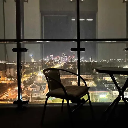 Apart-hotel Exceptional Business By Renters