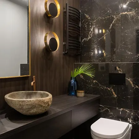 Exceptional Business By Renters 4*